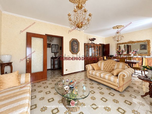 appartamento in vendita a Palermo in zona Roccella