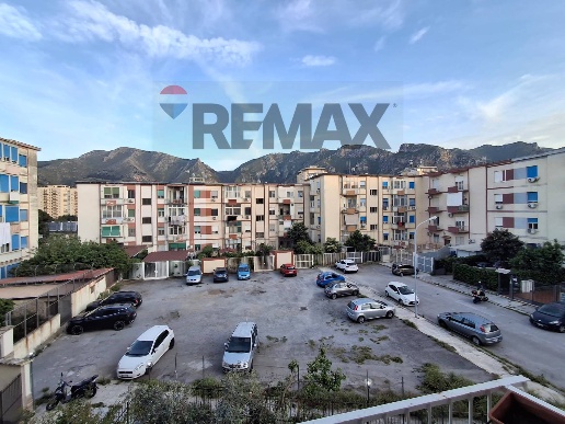 appartamento in vendita a Palermo in zona Montegrappa / Santa Rosalia