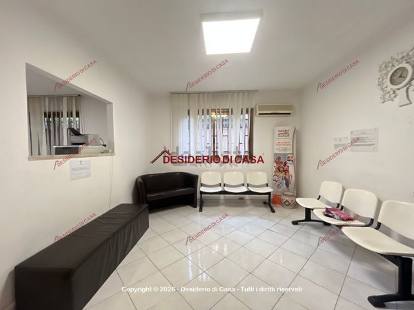 ufficio in vendita a Palermo in zona Cruillas