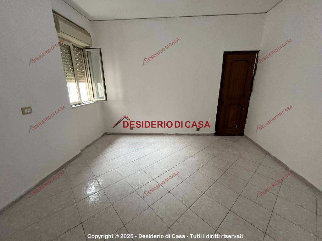 appartamento in vendita a Palermo in zona Malaspina/Palagonia