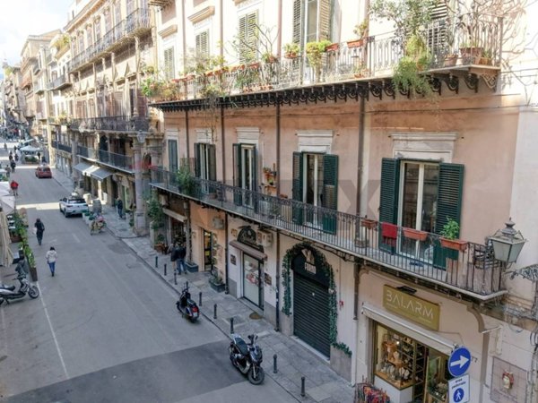 appartamento in vendita a Palermo in zona Centro storico