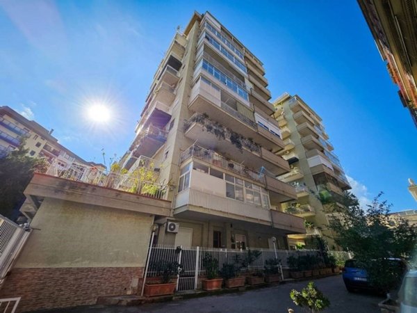 appartamento in vendita a Palermo in zona San Lorenzo