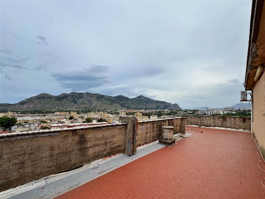 appartamento in vendita a Palermo in zona ZEN
