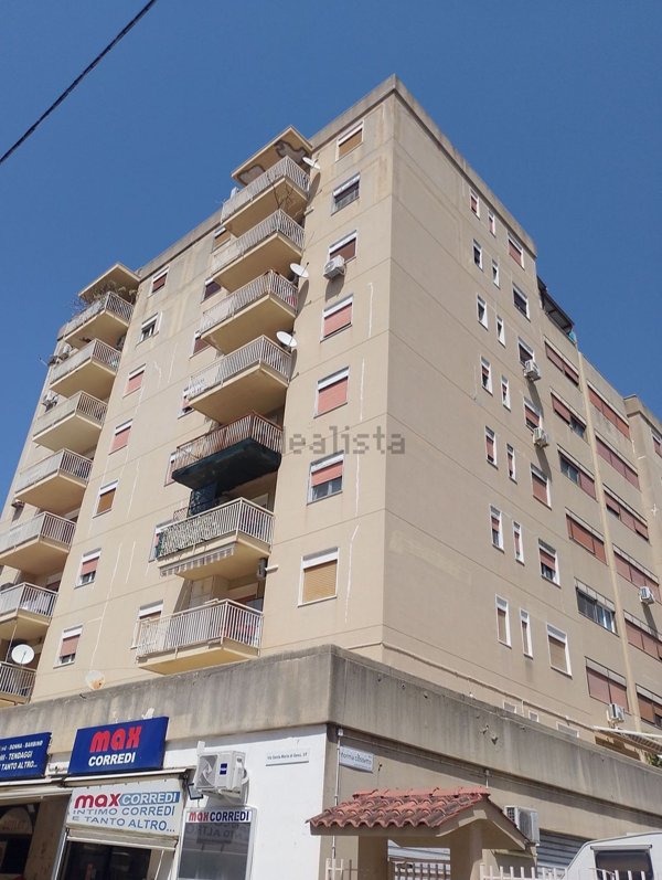 appartamento in vendita a Palermo in zona Oreto
