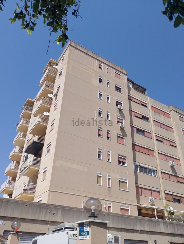 appartamento in vendita a Palermo in zona Oreto