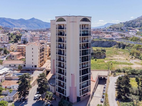 appartamento in vendita a Palermo in zona Sferracavallo