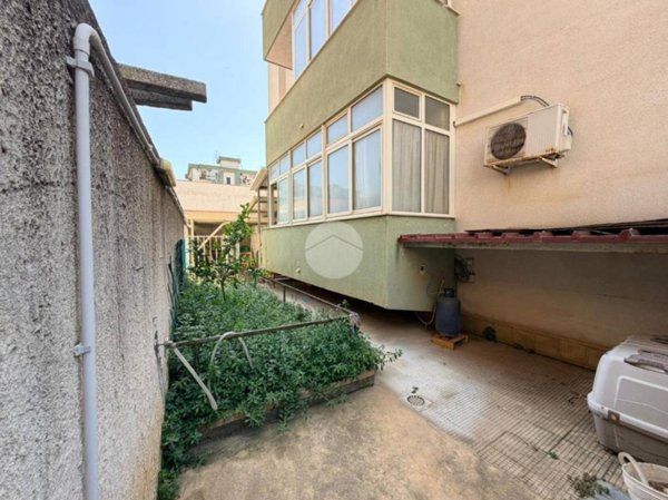 appartamento in vendita a Palermo