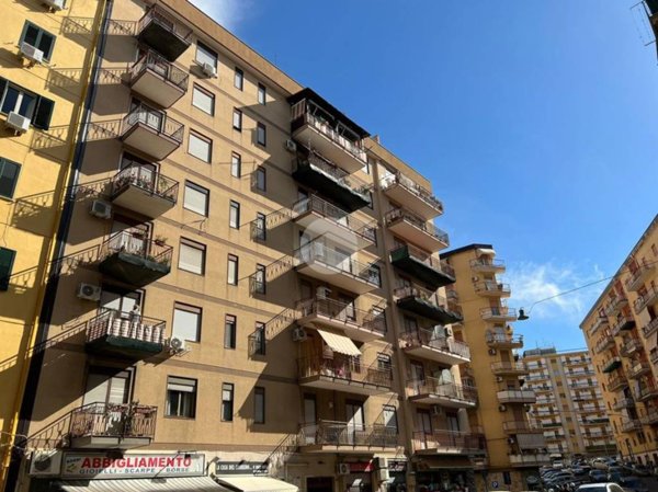 appartamento in vendita a Palermo in zona Oreto