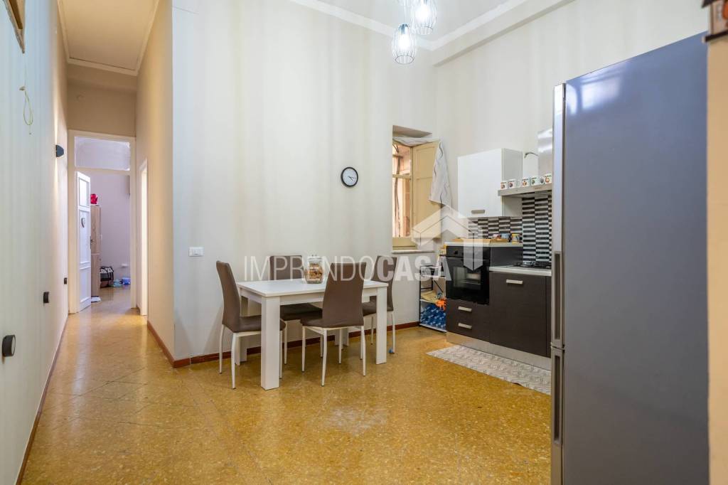 appartamento in vendita a Palermo in zona Uditore