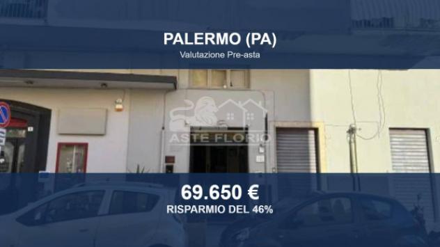 appartamento in vendita a Palermo in zona Malaspina/Palagonia