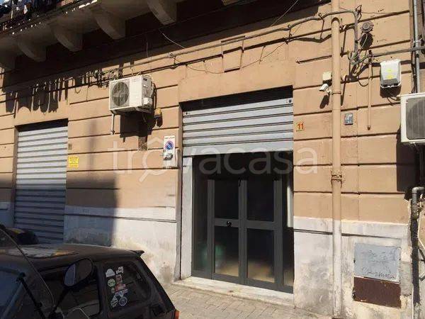 locale di sgombero in vendita a Palermo in zona Oreto