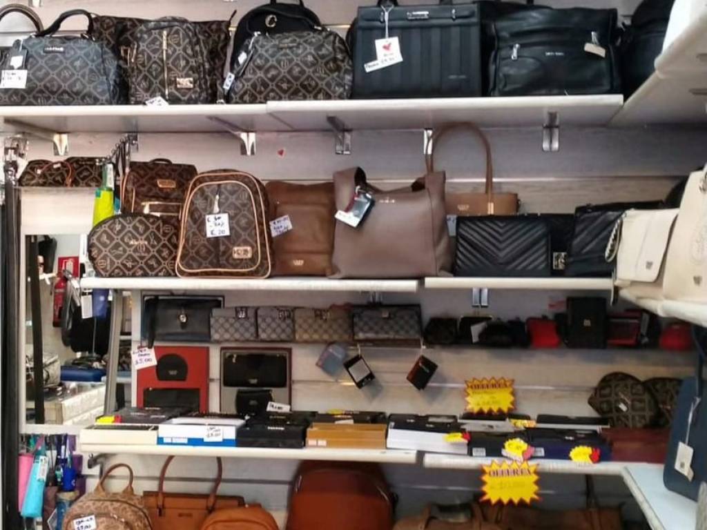 negozio in vendita a Palermo in zona Centro storico