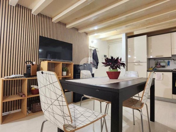 appartamento in vendita a Palermo in zona Libertà
