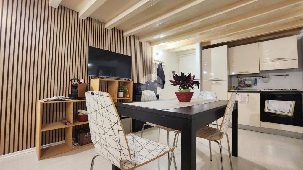 appartamento in vendita a Palermo in zona Libertà