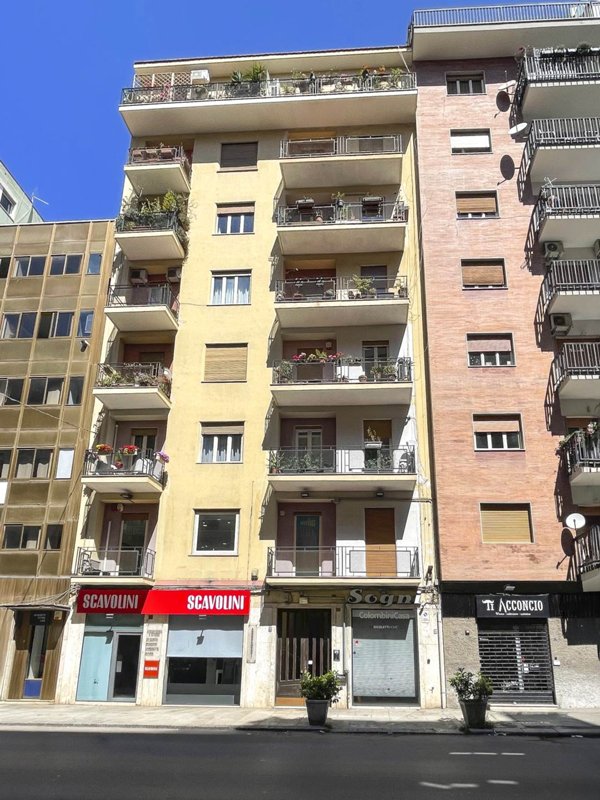 appartamento in vendita a Palermo