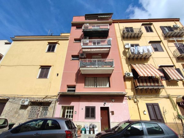 appartamento in vendita a Palermo in zona Montepellegrino