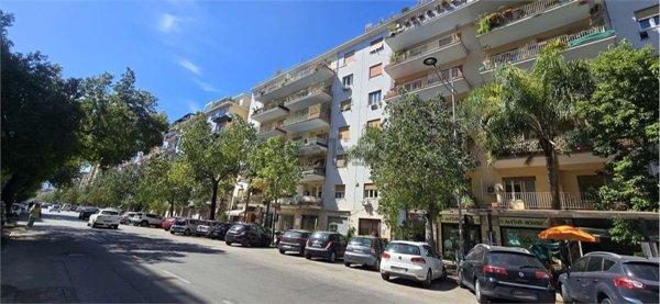 appartamento in vendita a Palermo in zona Libertà