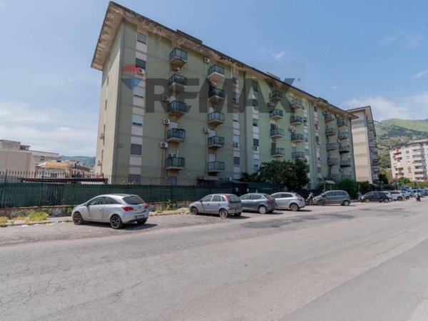 appartamento in vendita a Palermo in zona Baida