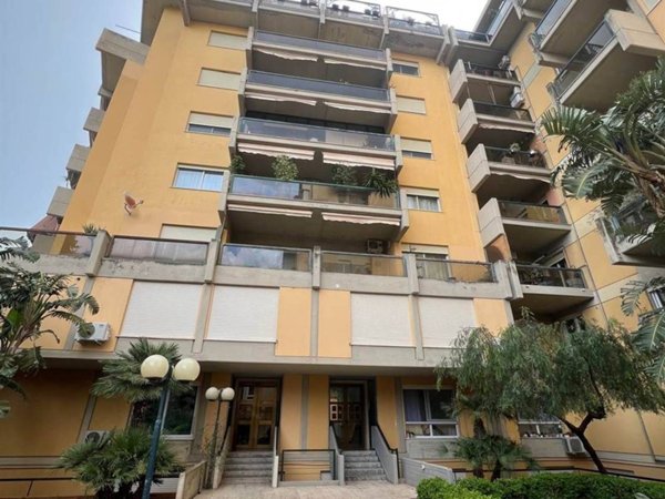 appartamento in vendita a Palermo in zona Libertà