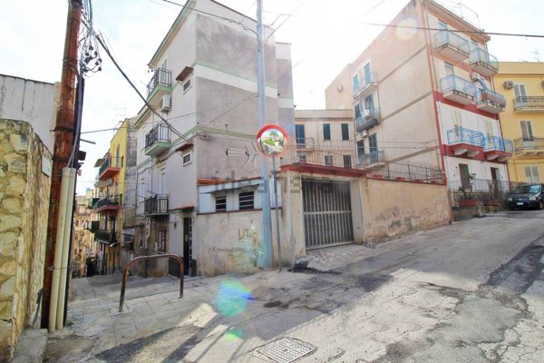 appartamento in vendita a Palermo in zona Baida