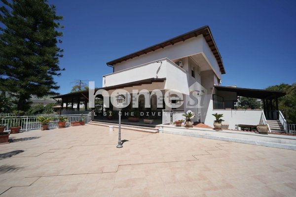 casa indipendente in vendita a Palermo in zona Uditore