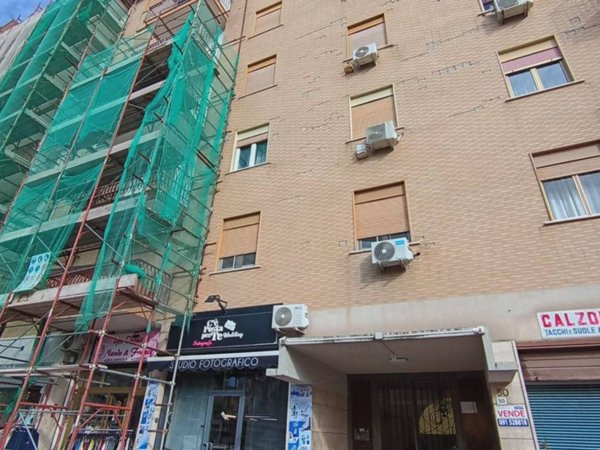 appartamento in vendita a Palermo in zona Montegrappa / Santa Rosalia