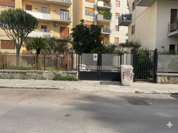 casa indipendente in vendita a Palermo