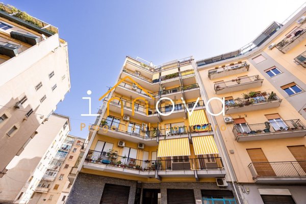 ufficio in vendita a Palermo in zona Libertà