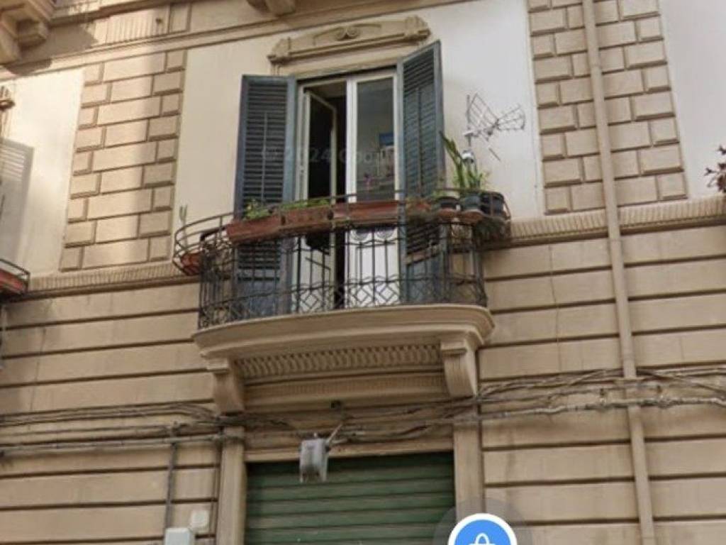 locale di sgombero in vendita a Palermo