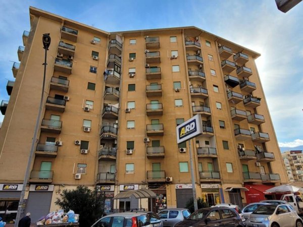 appartamento in vendita a Palermo in zona Settecannoli