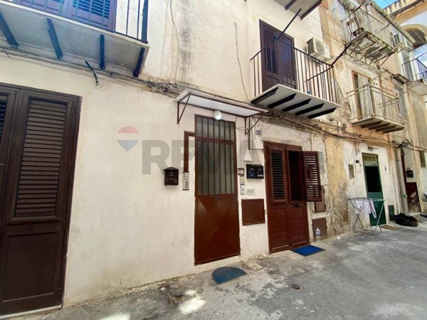 appartamento in vendita a Palermo in zona Centro storico