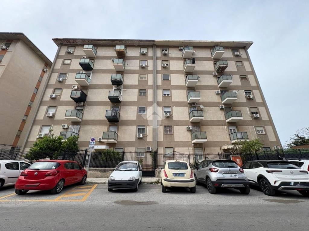 appartamento in vendita a Palermo in zona Baida