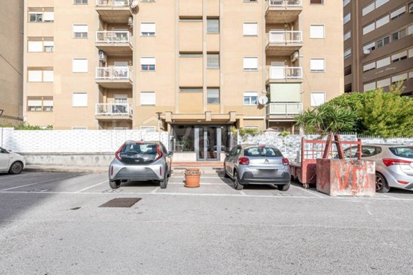 appartamento in vendita a Palermo in zona Libertà