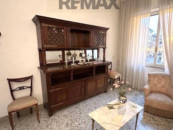 appartamento in vendita a Palermo in zona Politeama
