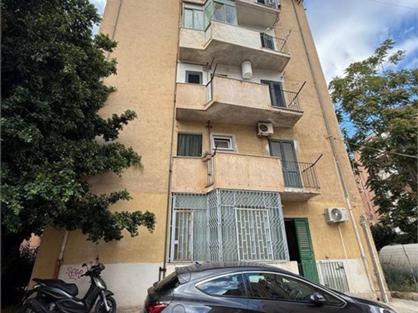 appartamento in vendita a Palermo in zona Mezzomonreale