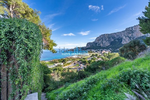casa indipendente in vendita a Palermo in zona Addaura