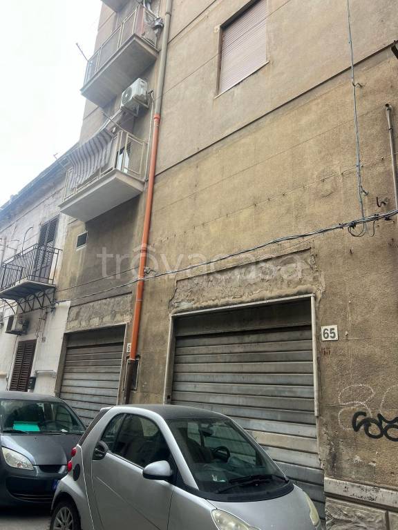 negozio in vendita a Palermo in zona Centro storico