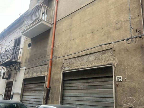 negozio in vendita a Palermo