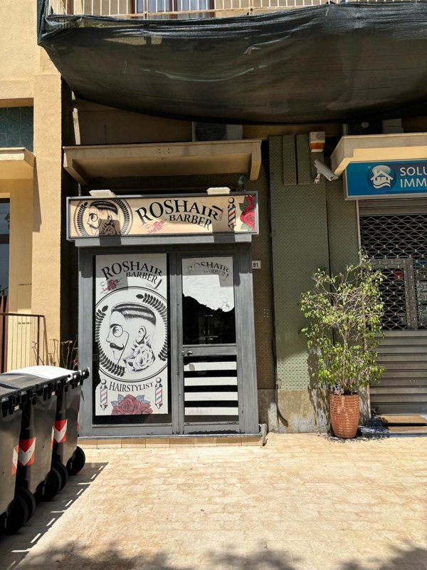negozio in vendita a Palermo in zona Montepellegrino