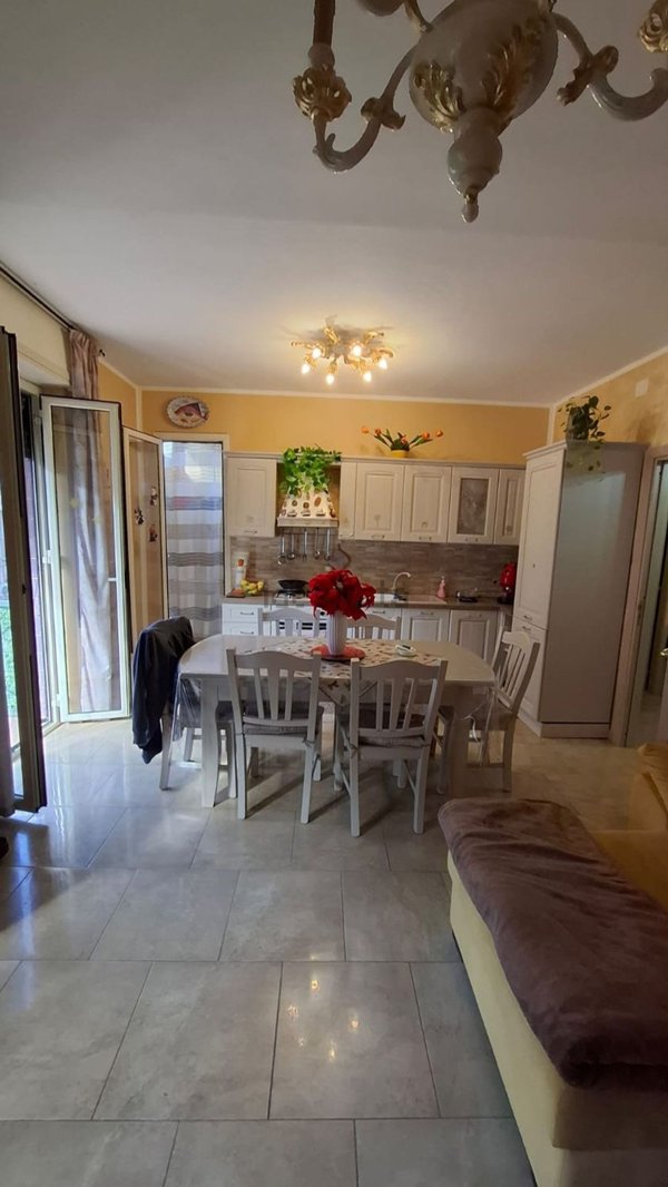 appartamento in vendita a Palermo in zona Villagrazia/Falsomiele
