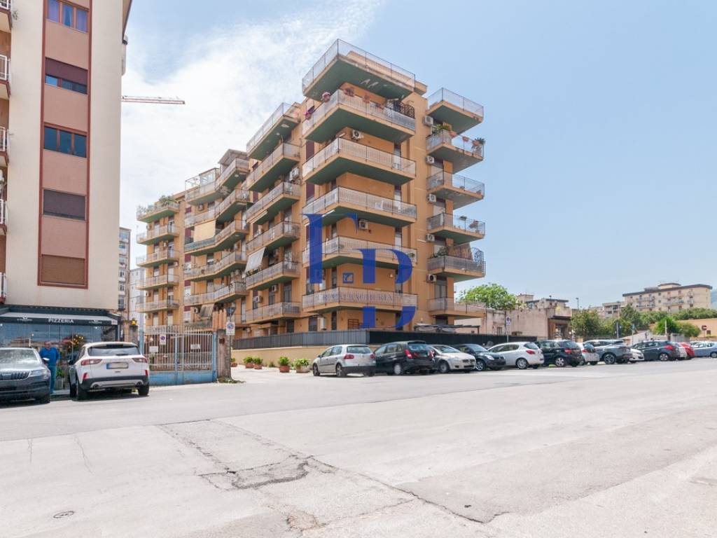 appartamento in vendita a Palermo in zona Calatafimi / Cuba