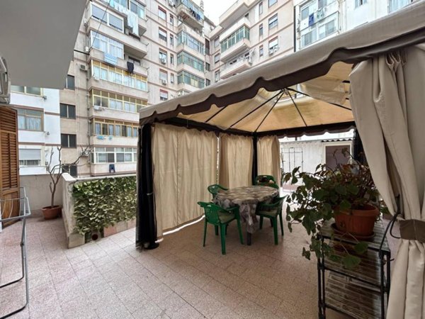appartamento in vendita a Palermo in zona Montegrappa / Santa Rosalia