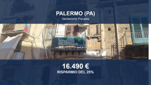 appartamento in vendita a Palermo in zona Zisa