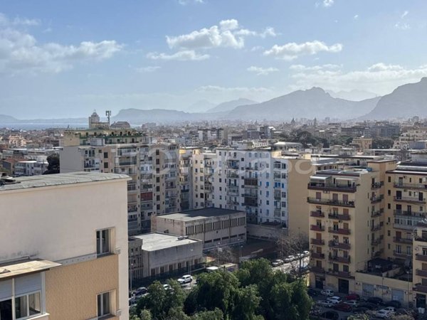appartamento in vendita a Palermo in zona Noce