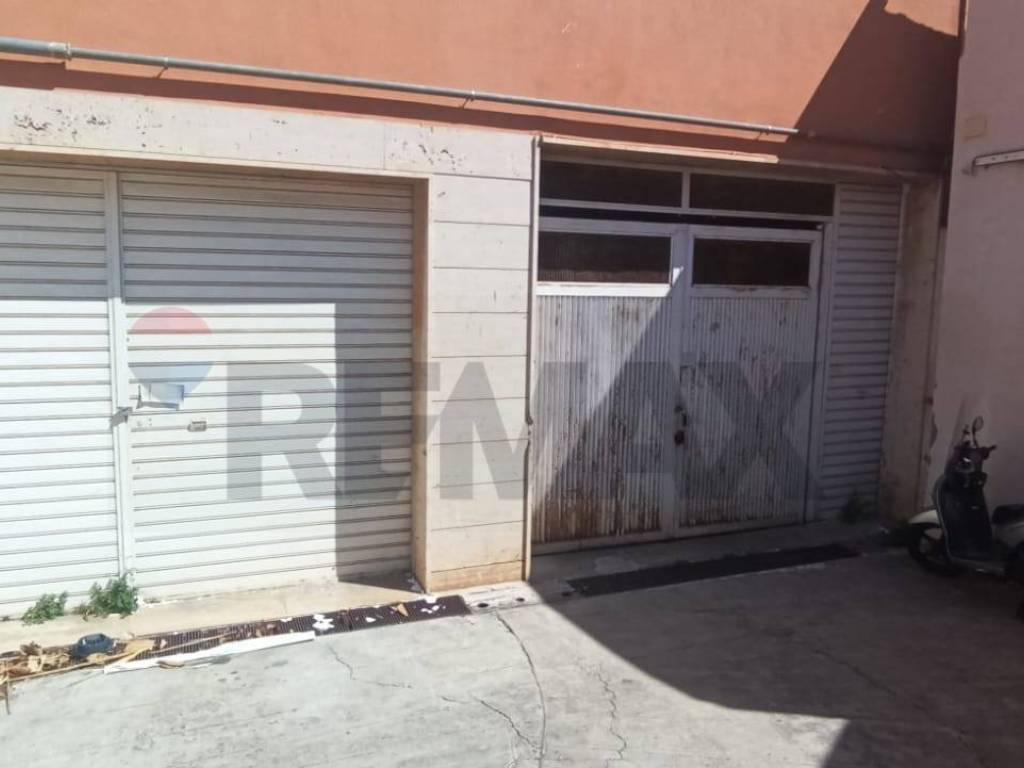 negozio in vendita a Palermo in zona Pallavicino