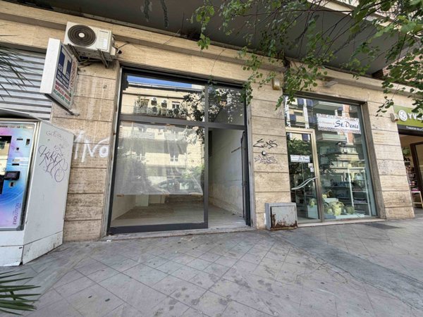 negozio in vendita a Palermo