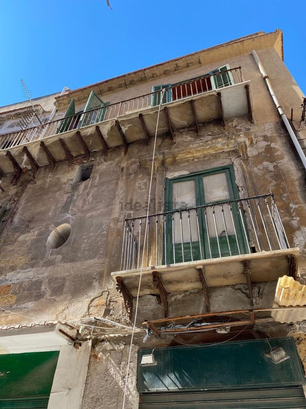 appartamento in vendita a Palermo in zona Centro storico