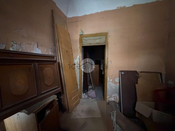 appartamento in vendita a Palermo in zona Zisa