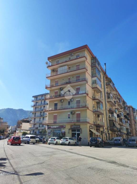 appartamento in vendita a Palermo