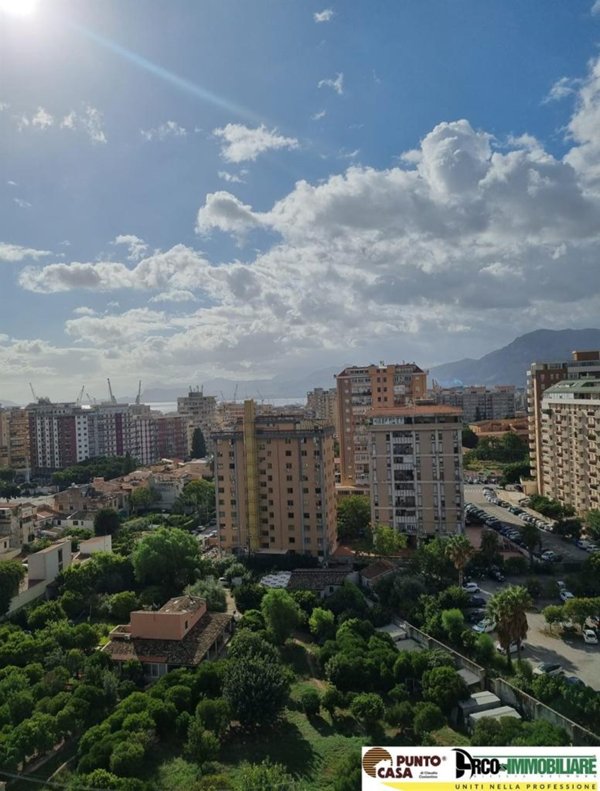appartamento in vendita a Palermo in zona Montepellegrino